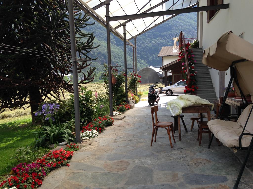Agriturismo La Grange Pont-Saint-Martin Exteriér fotografie